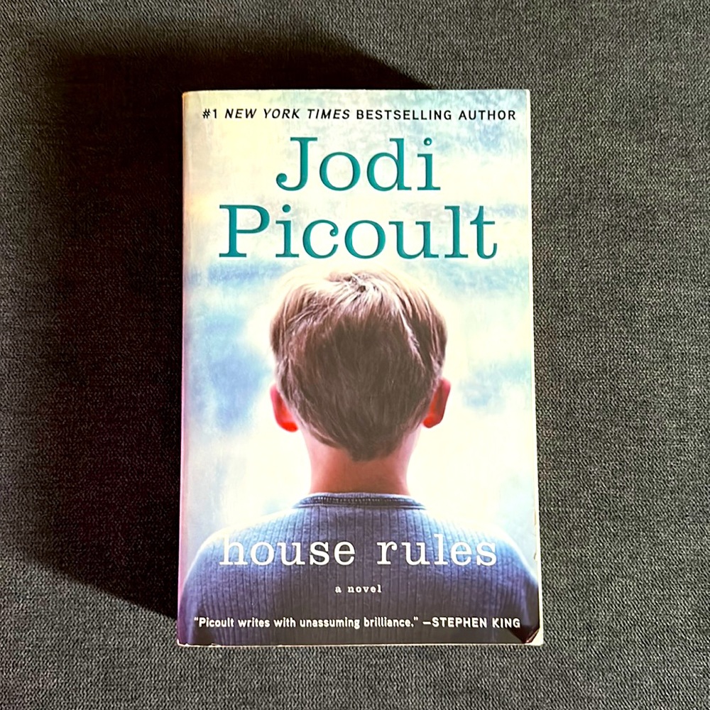 📚 House Rules by Jodi Picoult